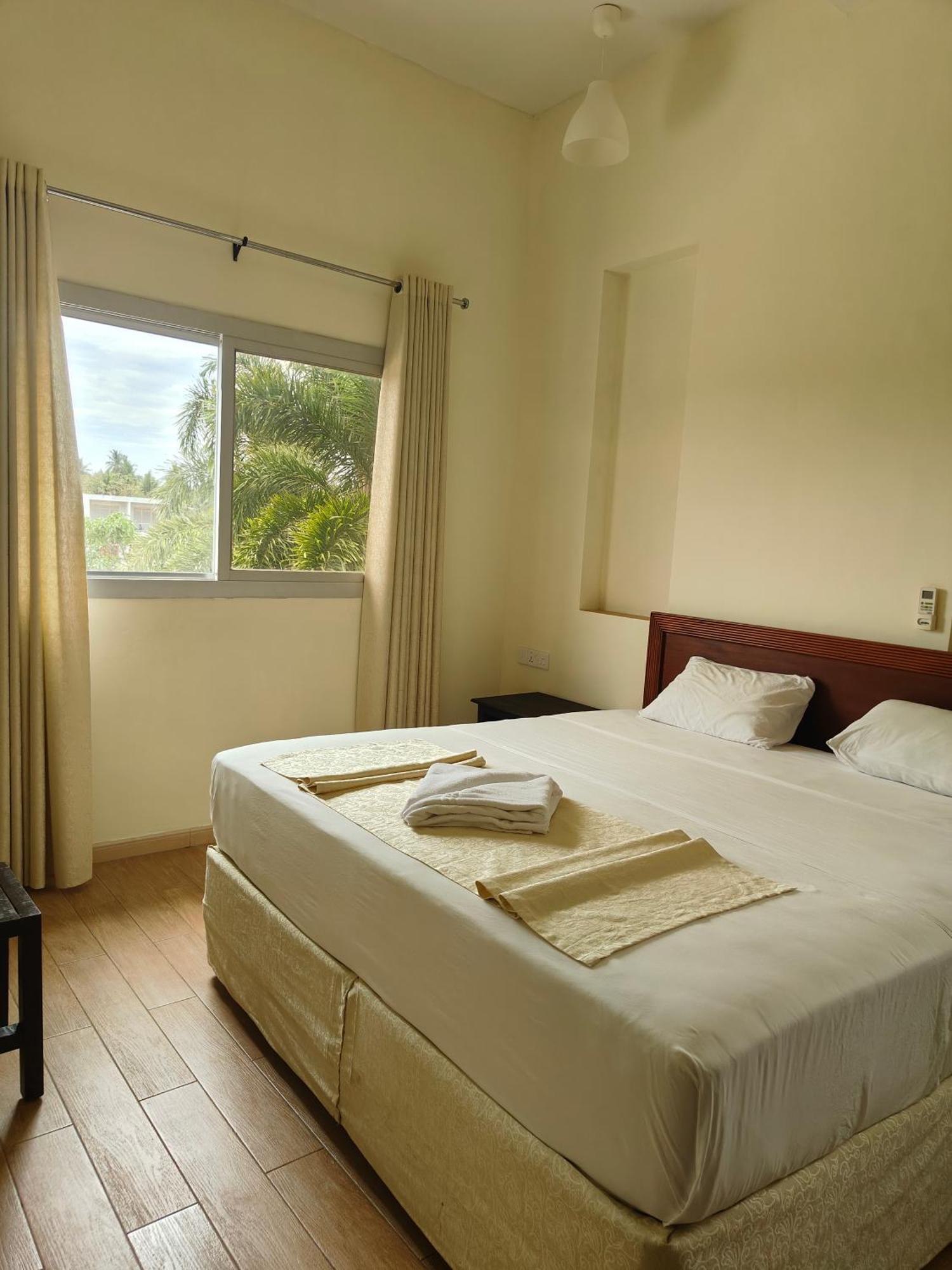 Hotel Royal Point Arugambay à Baie d'Arugam Chambre photo
