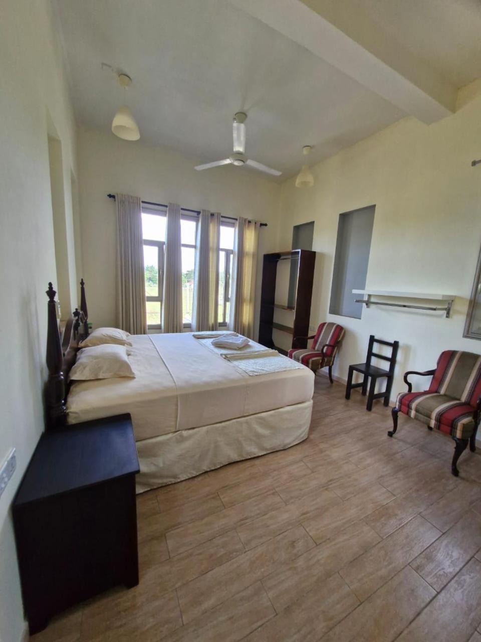 Hotel Royal Point Arugambay à Baie d'Arugam Chambre photo