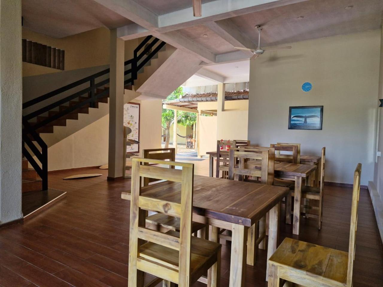 Hotel Royal Point Arugambay à Baie d'Arugam Extérieur photo